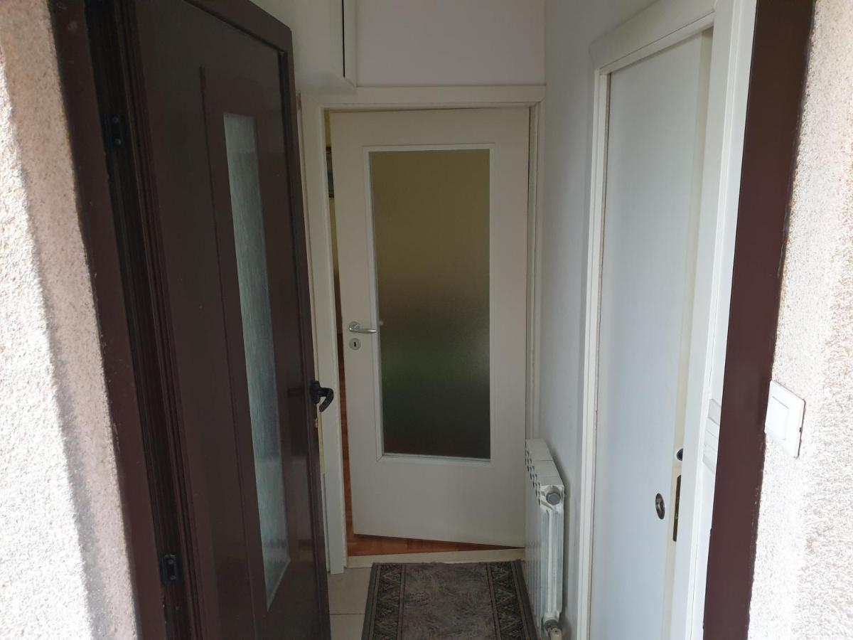 Pansion Pernjak Rijeka Exteriör bild