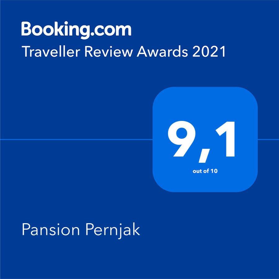 Pansion Pernjak Rijeka Exteriör bild